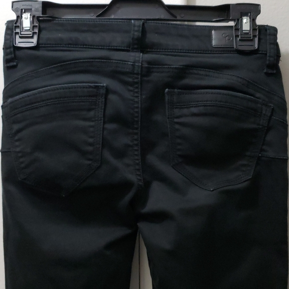 Jeans - Picture 4 of 4